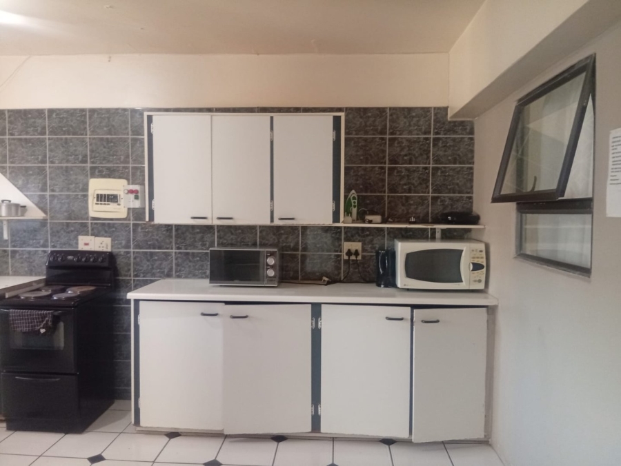 5 Bedroom Property for Sale in Navalsig Free State